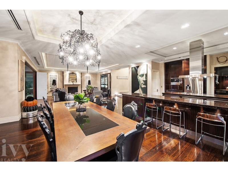 3-5 Westminster Court, Sovereign Islands QLD 4216