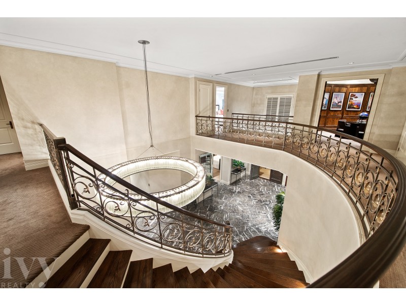 3-5 Westminster Court, Sovereign Islands QLD 4216