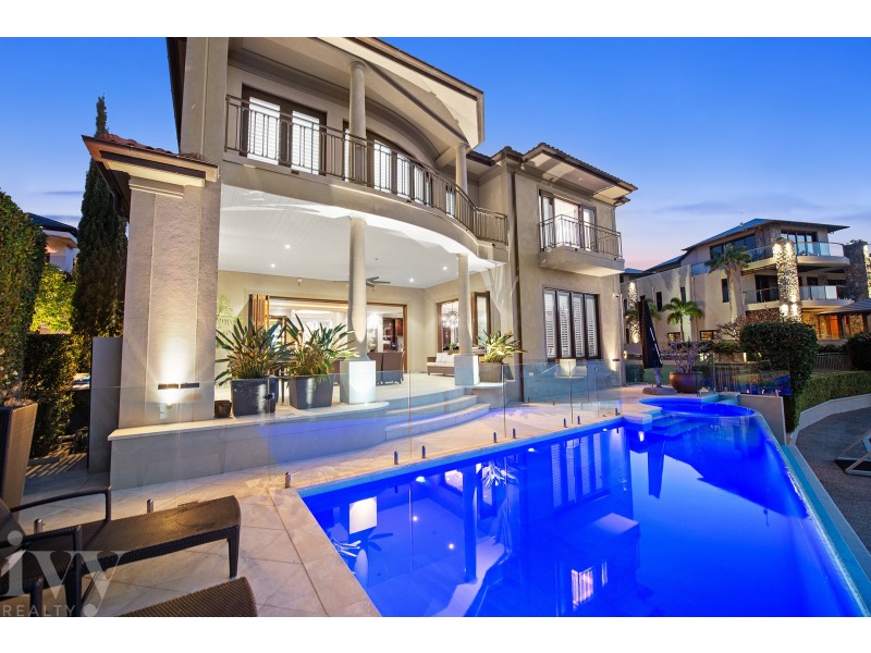 3-5 Westminster Court, Sovereign Islands QLD 4216