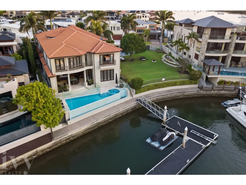 3-5 Westminster Court, Sovereign Islands QLD 4216