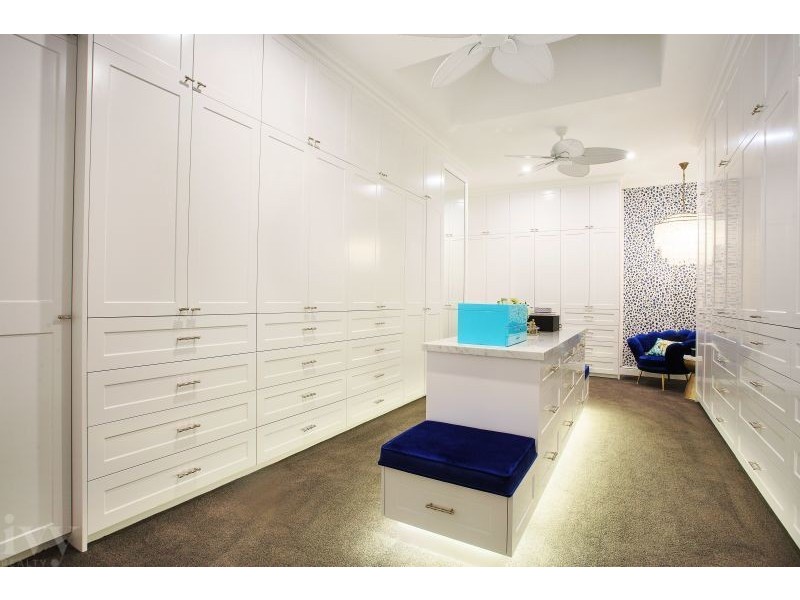 1 Royal Mews, Sovereign Islands QLD 4216