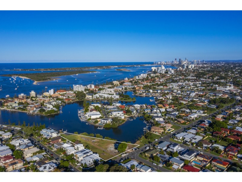 71-75A Stradbroke Street, Runaway Bay QLD 4216