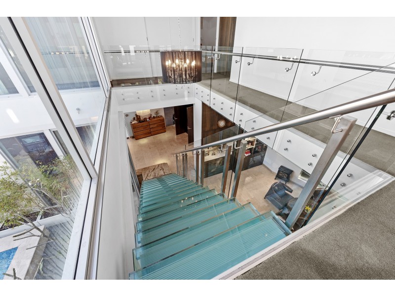 2160 Beaufort Way, Hope Island QLD 4212