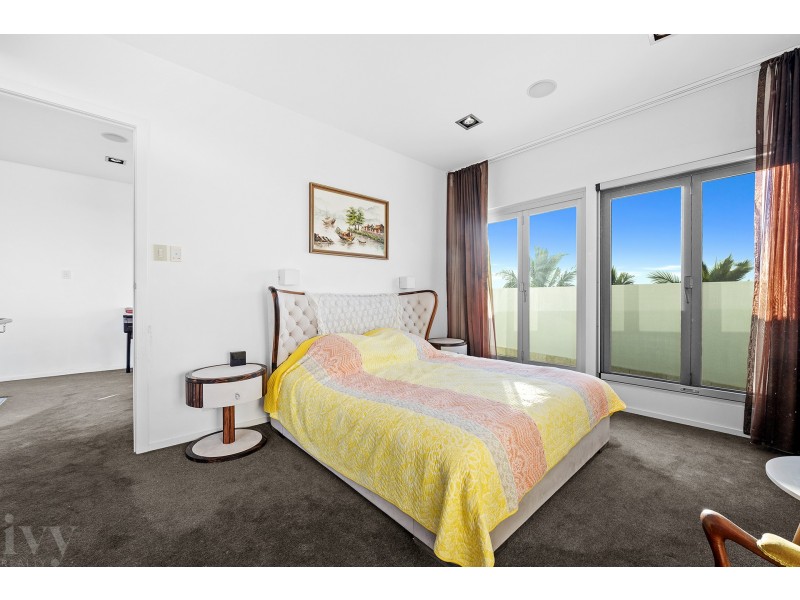 2160 Beaufort Way, Hope Island QLD 4212