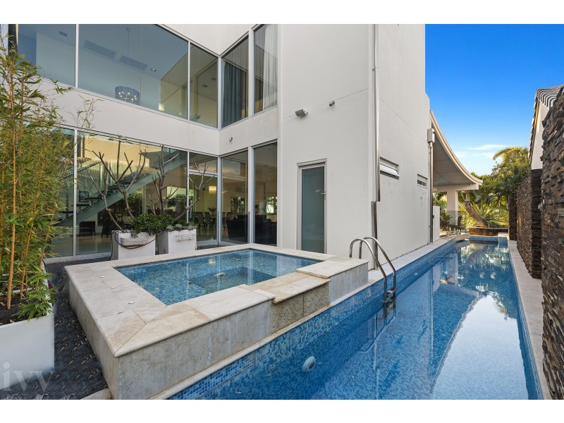 2160 Beaufort Way, Hope Island QLD 4212