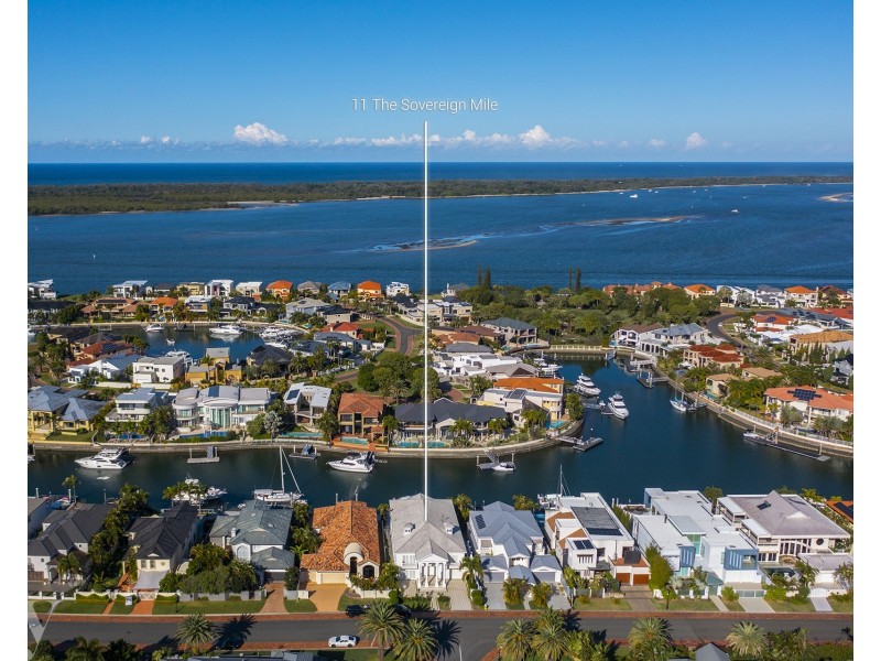 11 The Sovereign Mile, Sovereign Islands QLD 4216
