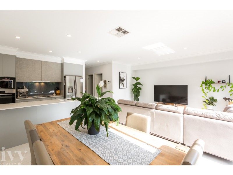 13/156 Marina Quays Boulevard, Hope Island QLD 4212