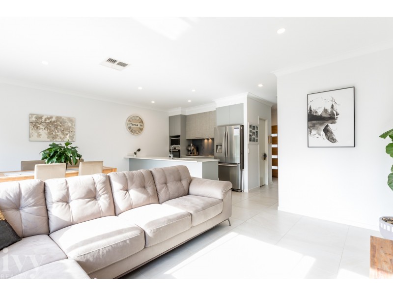 13/156 Marina Quays Boulevard, Hope Island QLD 4212