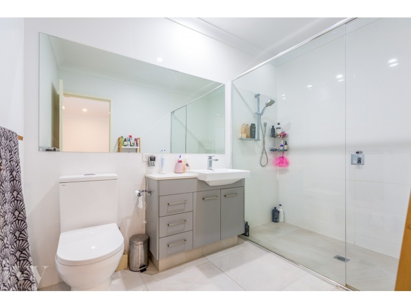 13/156 Marina Quays Boulevard, Hope Island QLD 4212