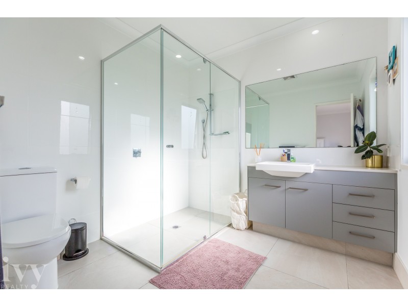 13/156 Marina Quays Boulevard, Hope Island QLD 4212