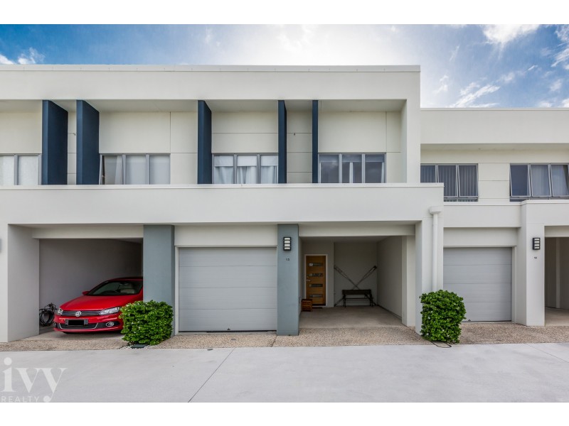 13/156 Marina Quays Boulevard, Hope Island QLD 4212