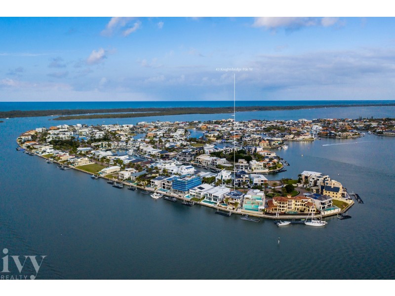 43 Knightsbridge Parade West, Sovereign Islands QLD 4216