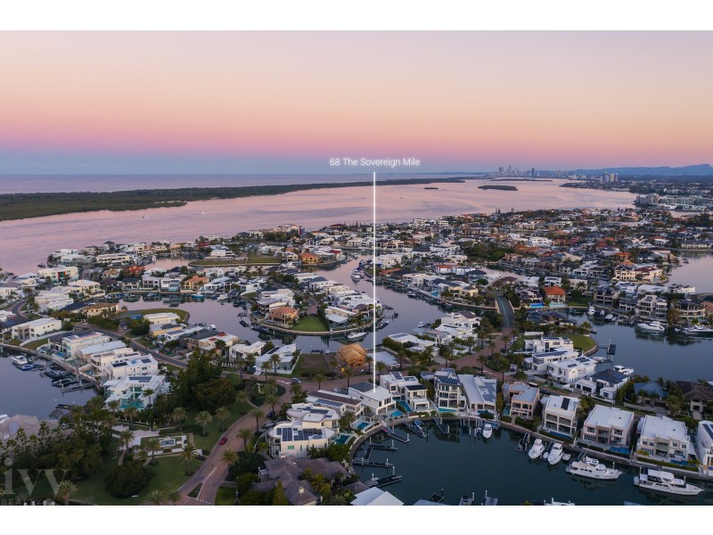 68 The Sovereign Mile, Sovereign Islands QLD 4216