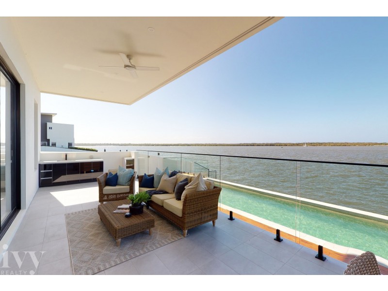 65 The Peninsula, Sovereign Islands QLD 4216