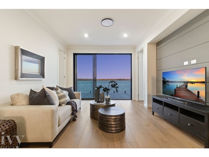 65 The Peninsula, Sovereign Islands QLD 4216