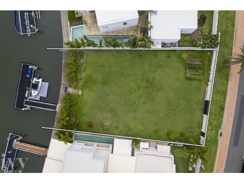 35 Knightsbridge, Sovereign Islands QLD 4216