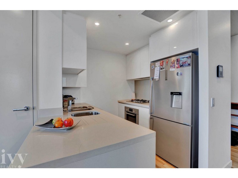 1604/2 Como Crescent, Southport QLD 4215