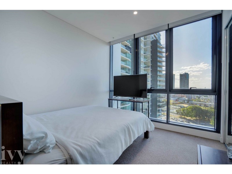 1604/2 Como Crescent, Southport QLD 4215