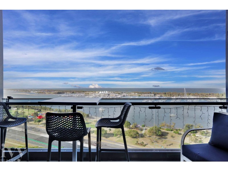 1604/2 Como Crescent, Southport QLD 4215