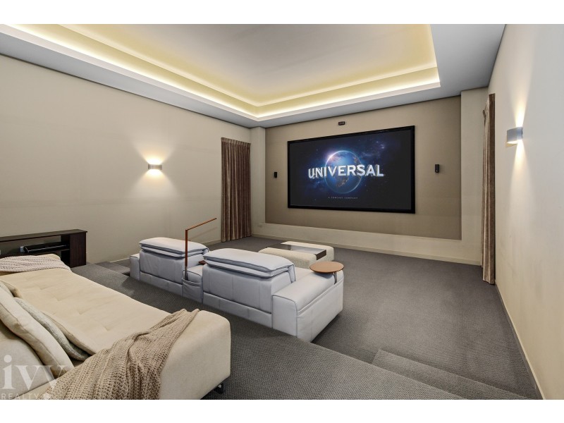 2269 Banksia Lakes Drive, Sanctuary Cove QLD 4212