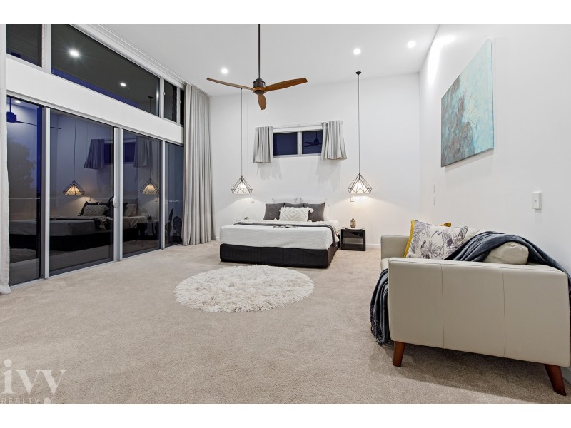 2269 Banksia Lakes Drive, Sanctuary Cove QLD 4212