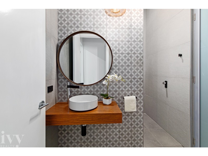 2269 Banksia Lakes Drive, Sanctuary Cove QLD 4212