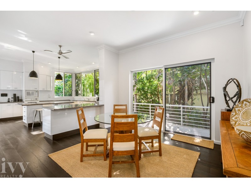 5714 Observation Crescent, Sanctuary Cove QLD 4212