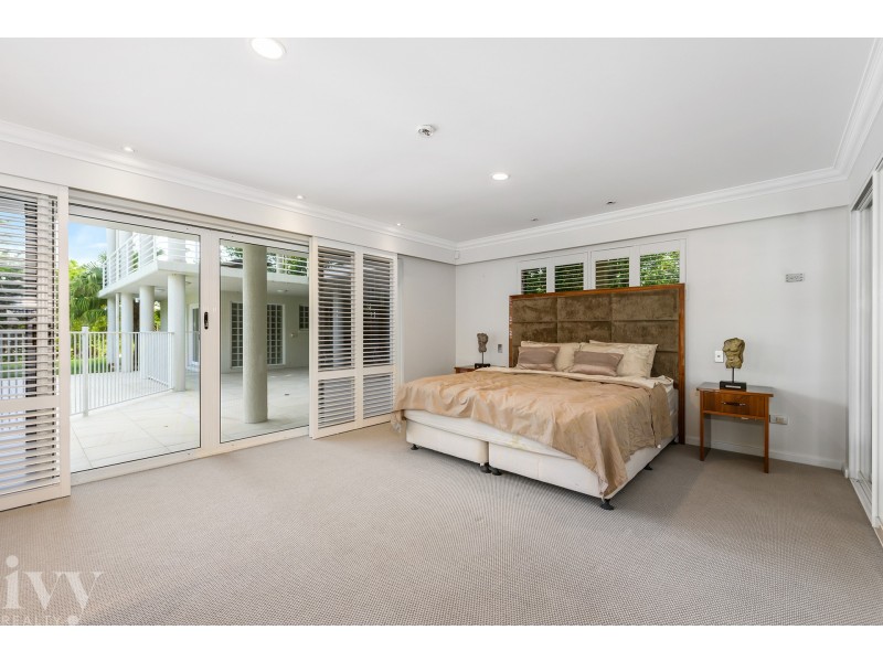 5714 Observation Crescent, Sanctuary Cove QLD 4212