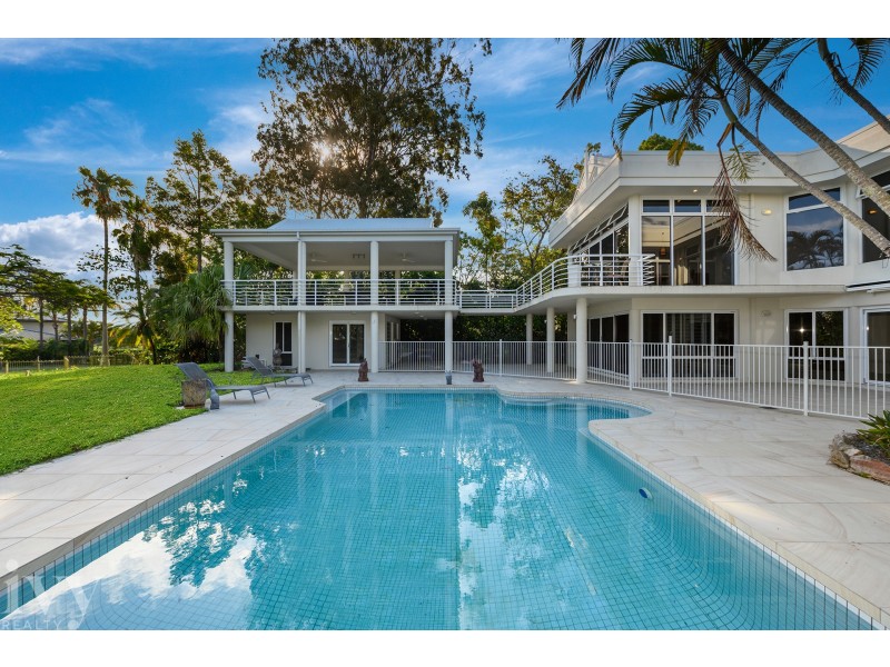 5714 Observation Crescent, Sanctuary Cove QLD 4212