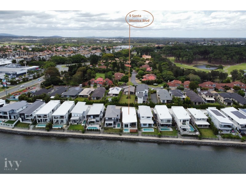 9 Santa Monica Boulevard, Hope Island QLD 4212