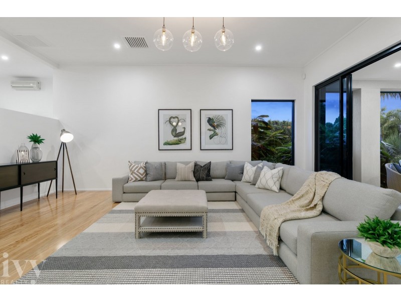 6282 Sylvan Lane, Sanctuary Cove QLD 4212