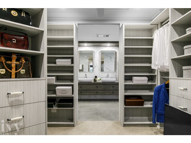 6282 Sylvan Lane, Sanctuary Cove QLD 4212