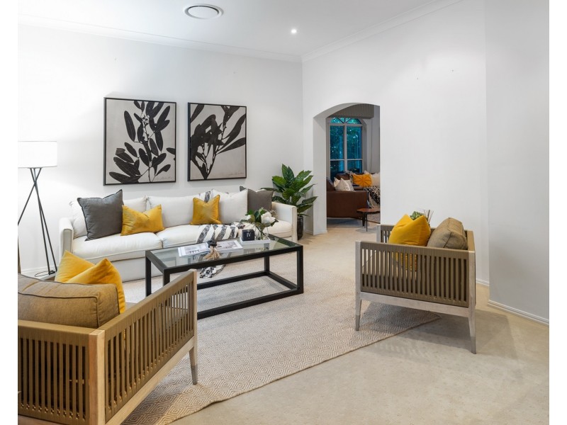 5706 Observation Crescent, Sanctuary Cove QLD 4212