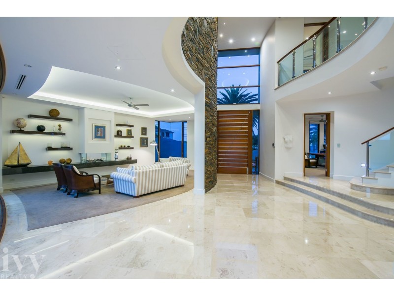 50 Knightsbridge Parade West, Sovereign Islands QLD 4216