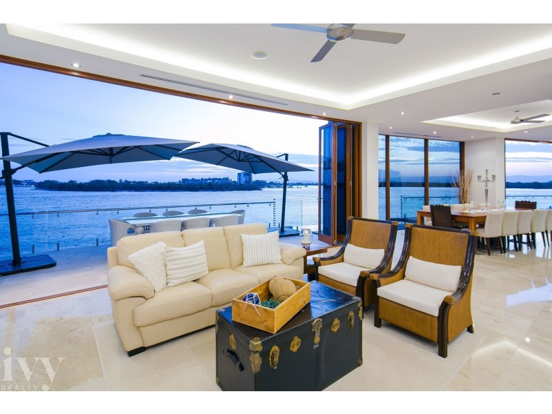 50 Knightsbridge Parade West, Sovereign Islands QLD 4216
