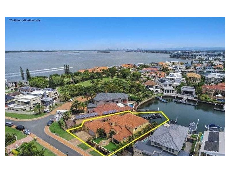 43 The Peninsula, Sovereign Islands QLD 4216