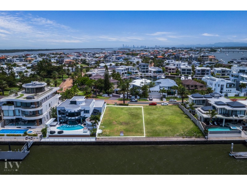 3 Knightsbridge Parade West, Sovereign Islands QLD 4216
