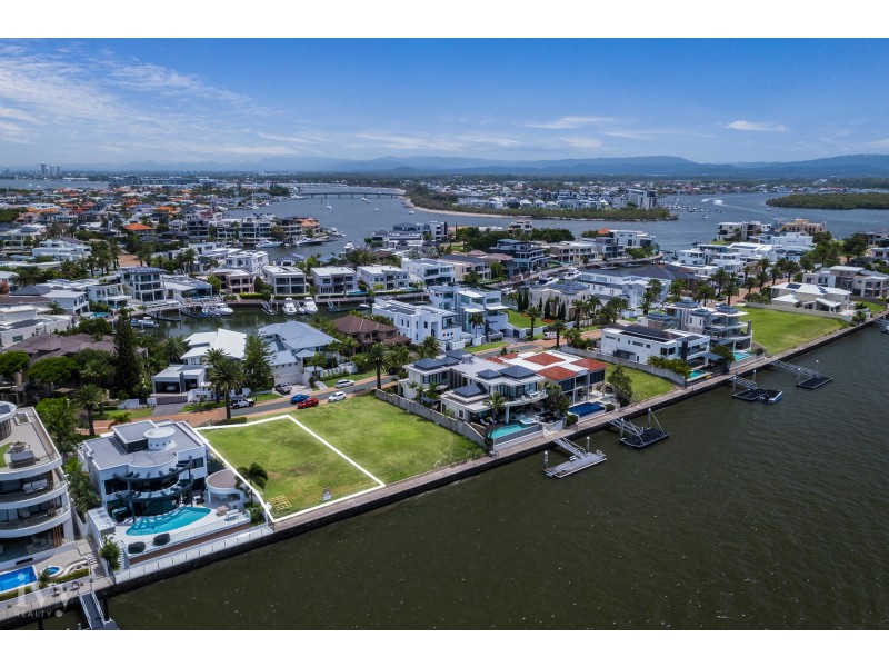 3 Knightsbridge Parade West, Sovereign Islands QLD 4216