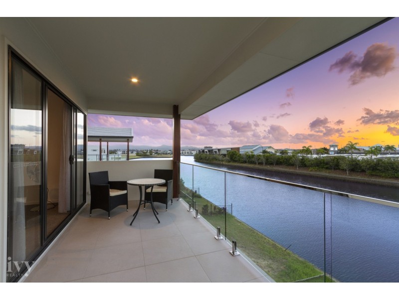 5043 Harbourview Drive, Hope Island QLD 4212