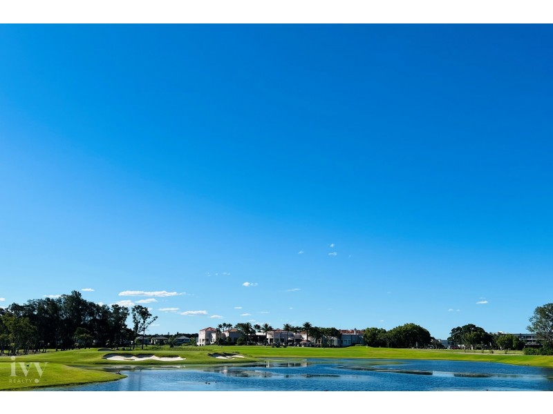 9231 Peter Senior Drive, Hope Island QLD 4212