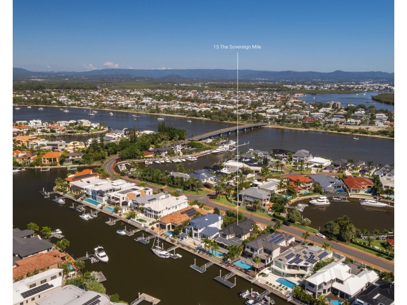 15 The Sovereign Mile, Sovereign Islands QLD 4216