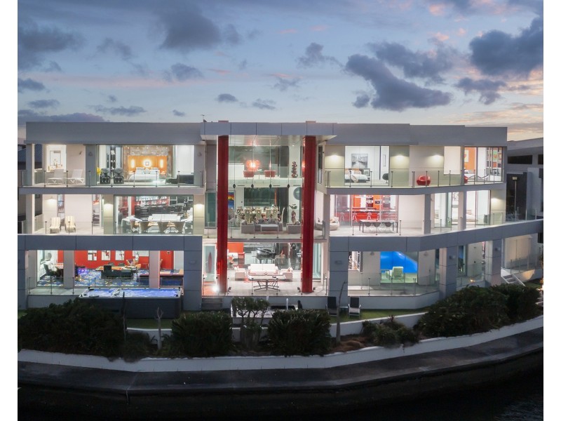 46-48 Royal Albert Crescent, Sovereign Islands QLD 4216