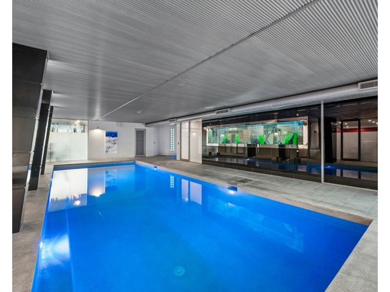 46-48 Royal Albert Crescent, Sovereign Islands QLD 4216