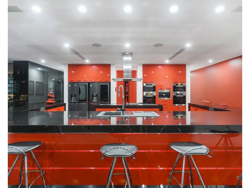 46-48 Royal Albert Crescent, Sovereign Islands QLD 4216