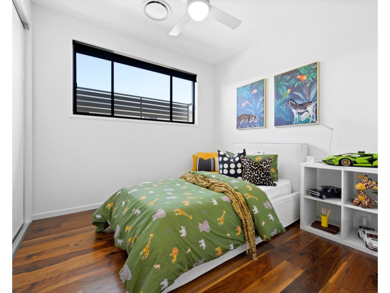 4 Northwater Drive, Hope Island QLD 4212