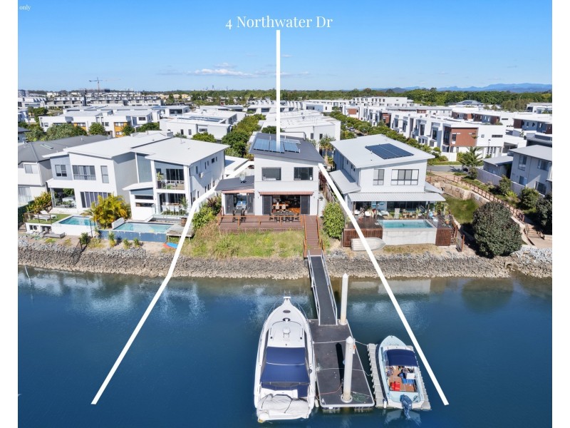 4 Northwater Drive, Hope Island QLD 4212