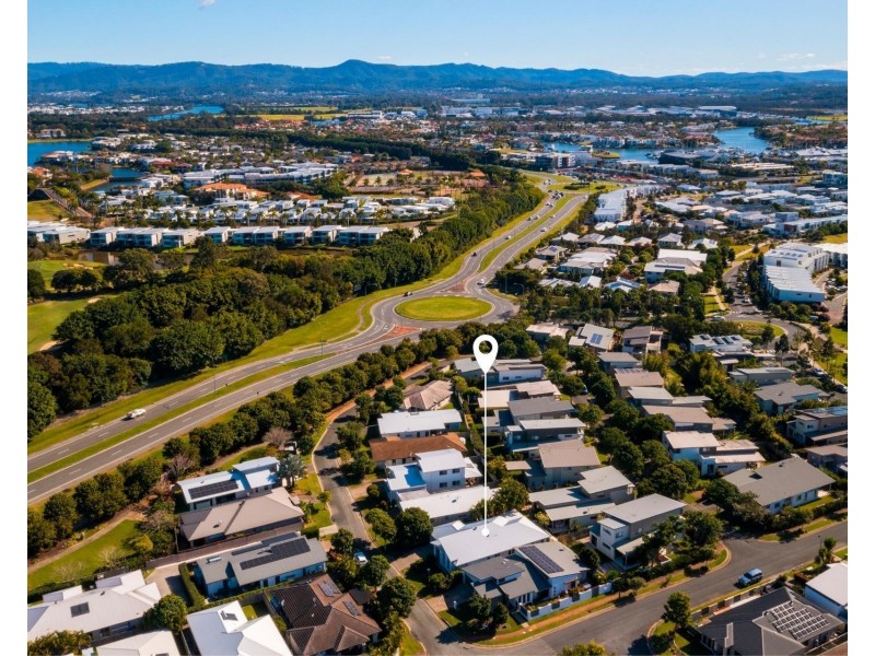 28 Galley Road, Hope Island QLD 4212