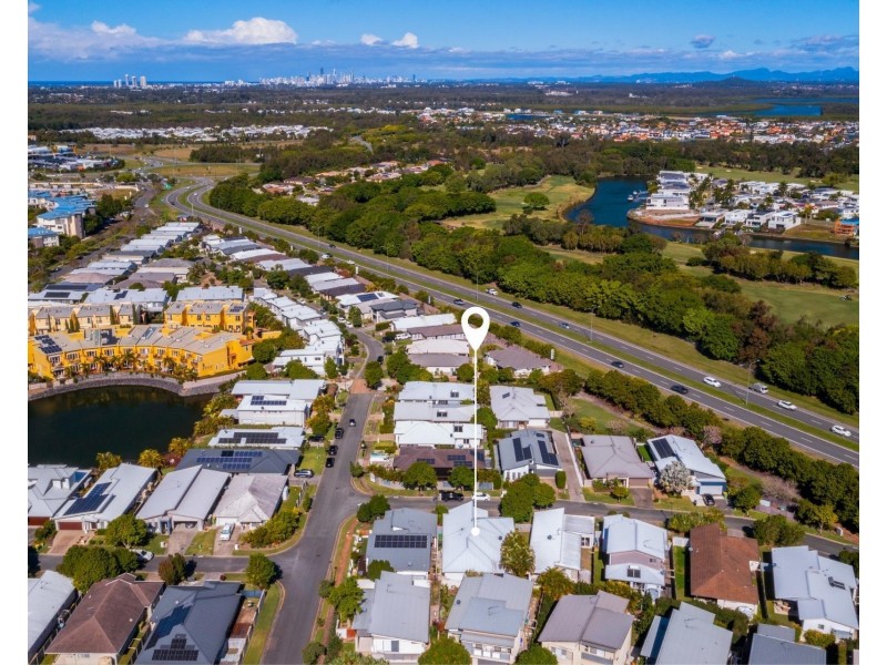 28 Galley Road, Hope Island QLD 4212