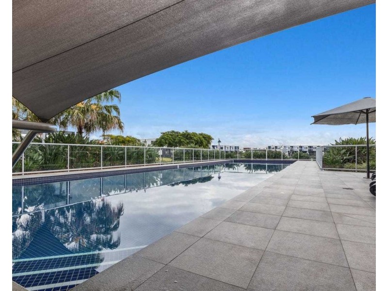 28 Galley Road, Hope Island QLD 4212