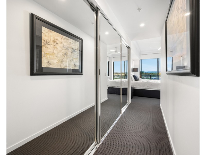 2609/5 Harbour Side Court, Biggera Waters QLD 4216